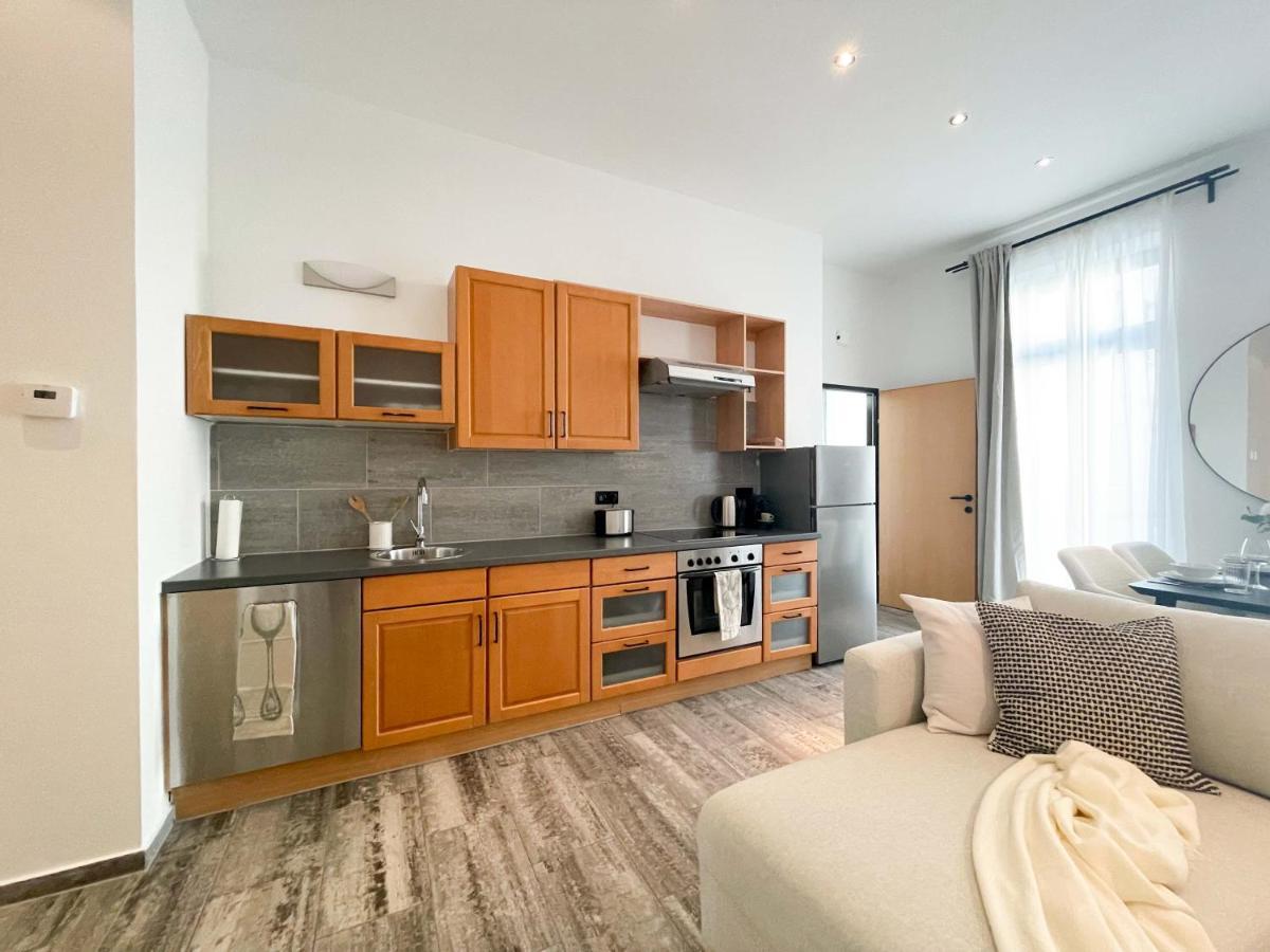 Focky City Apartments Вена Экстерьер фото