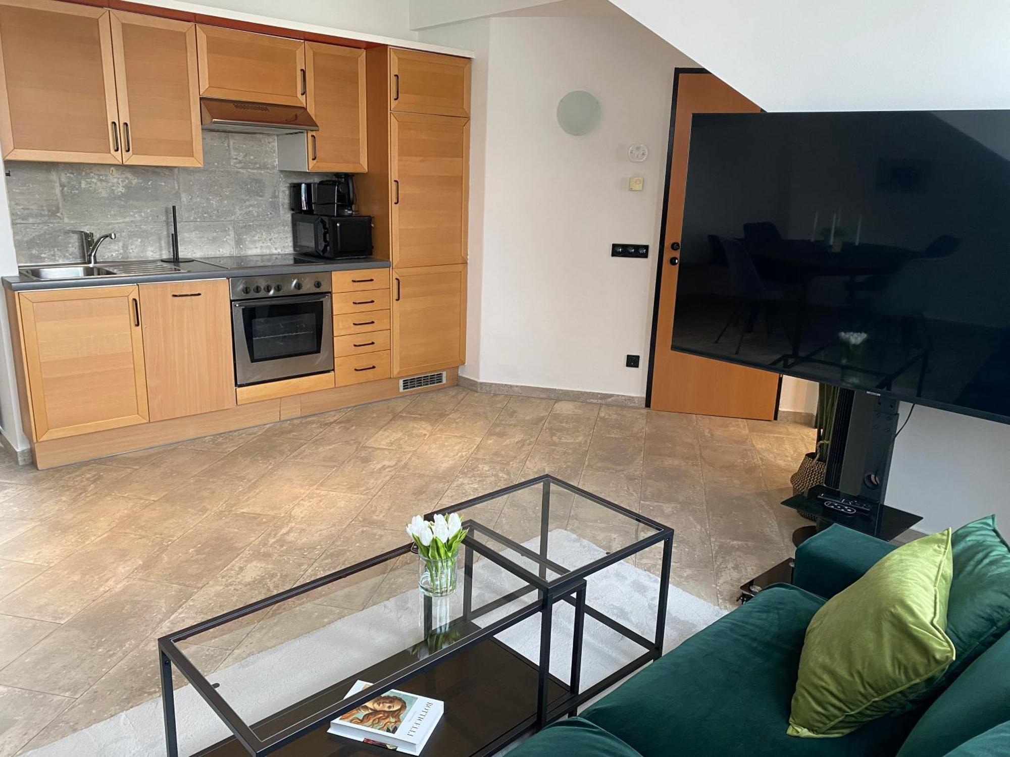 Focky City Apartments Вена Экстерьер фото